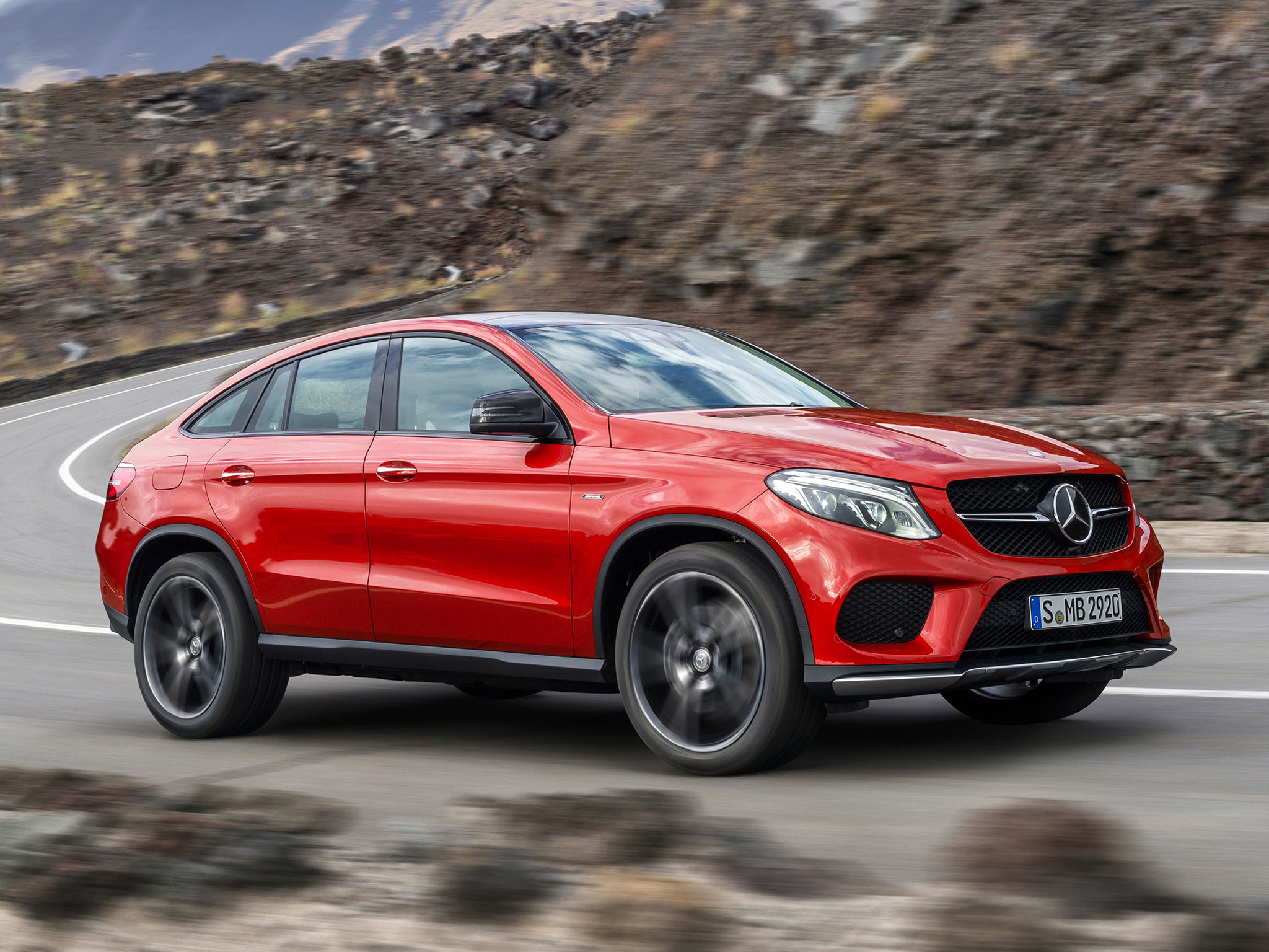 2016-GLE-CLASS-COUPE-FUTURE-GALLERY-009-