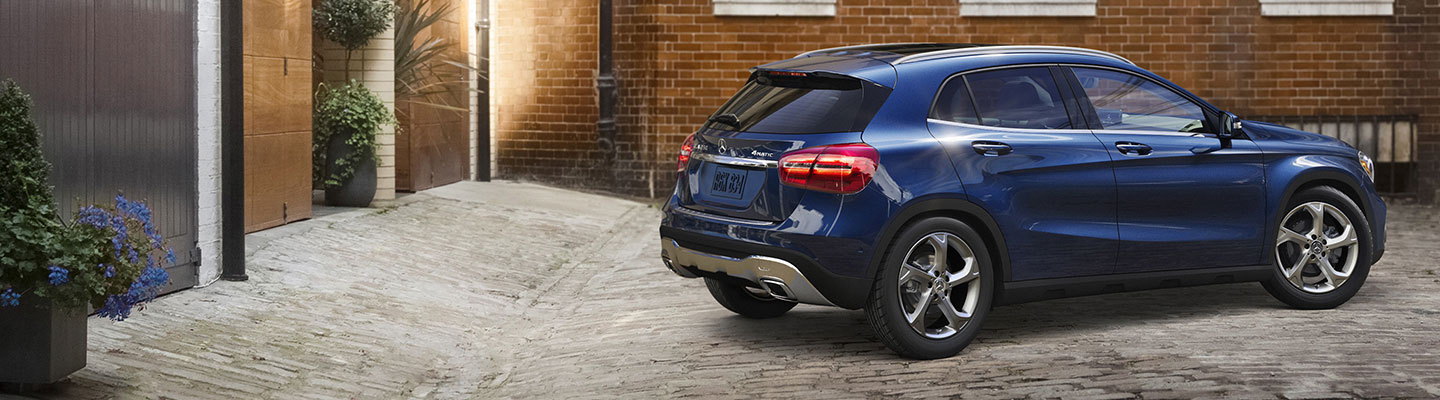2018-GLA-SUV-BUILD-D.jpg