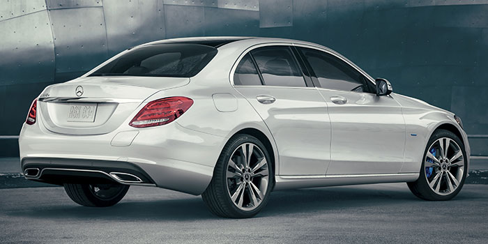 2017-SPECIAL-OFFERS-C-C350E-SEDAN-D.jpg