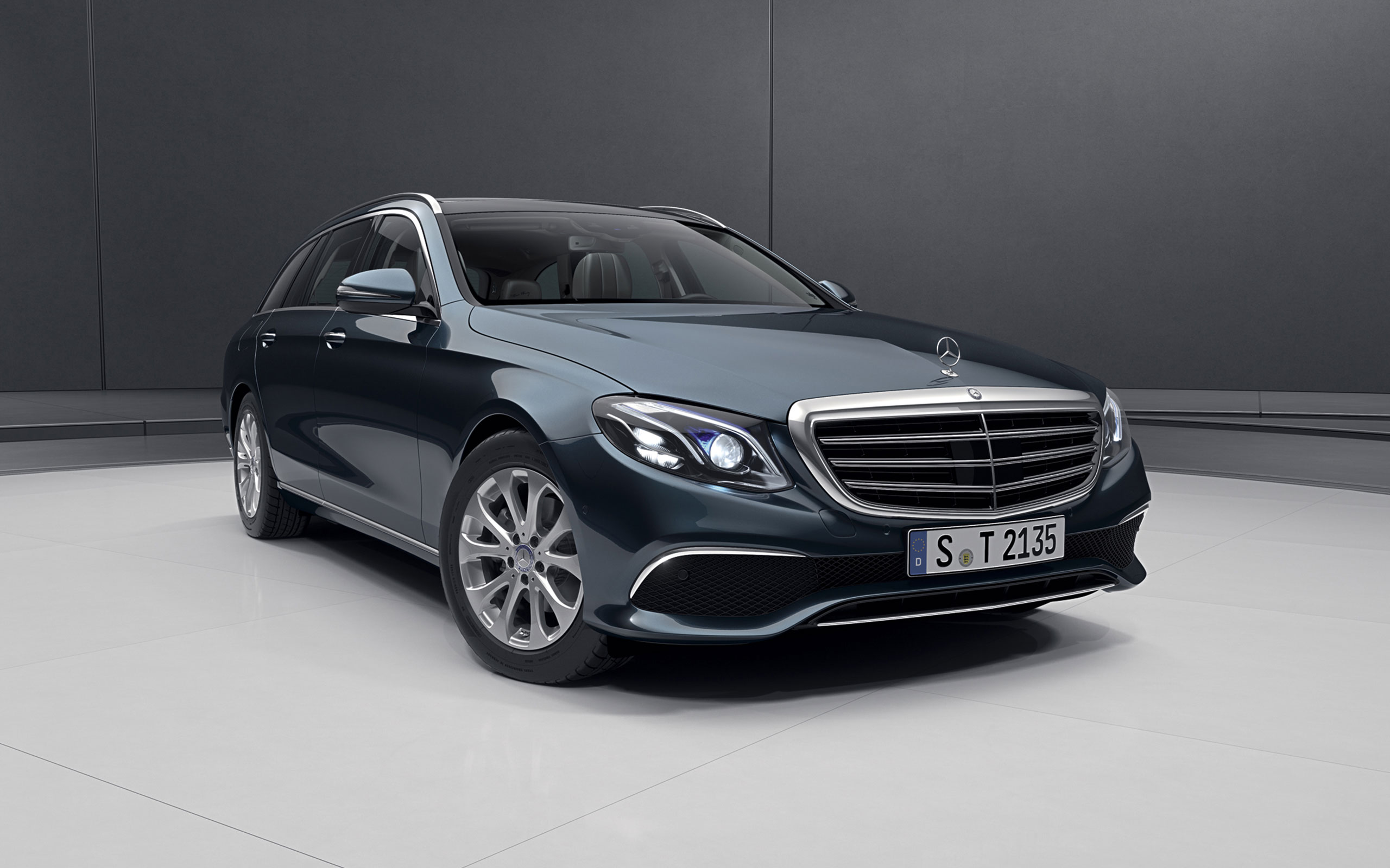 2017 E Cl Future Vehicle Mercedes Benz The All New Mercedes Benz E400 Wagon