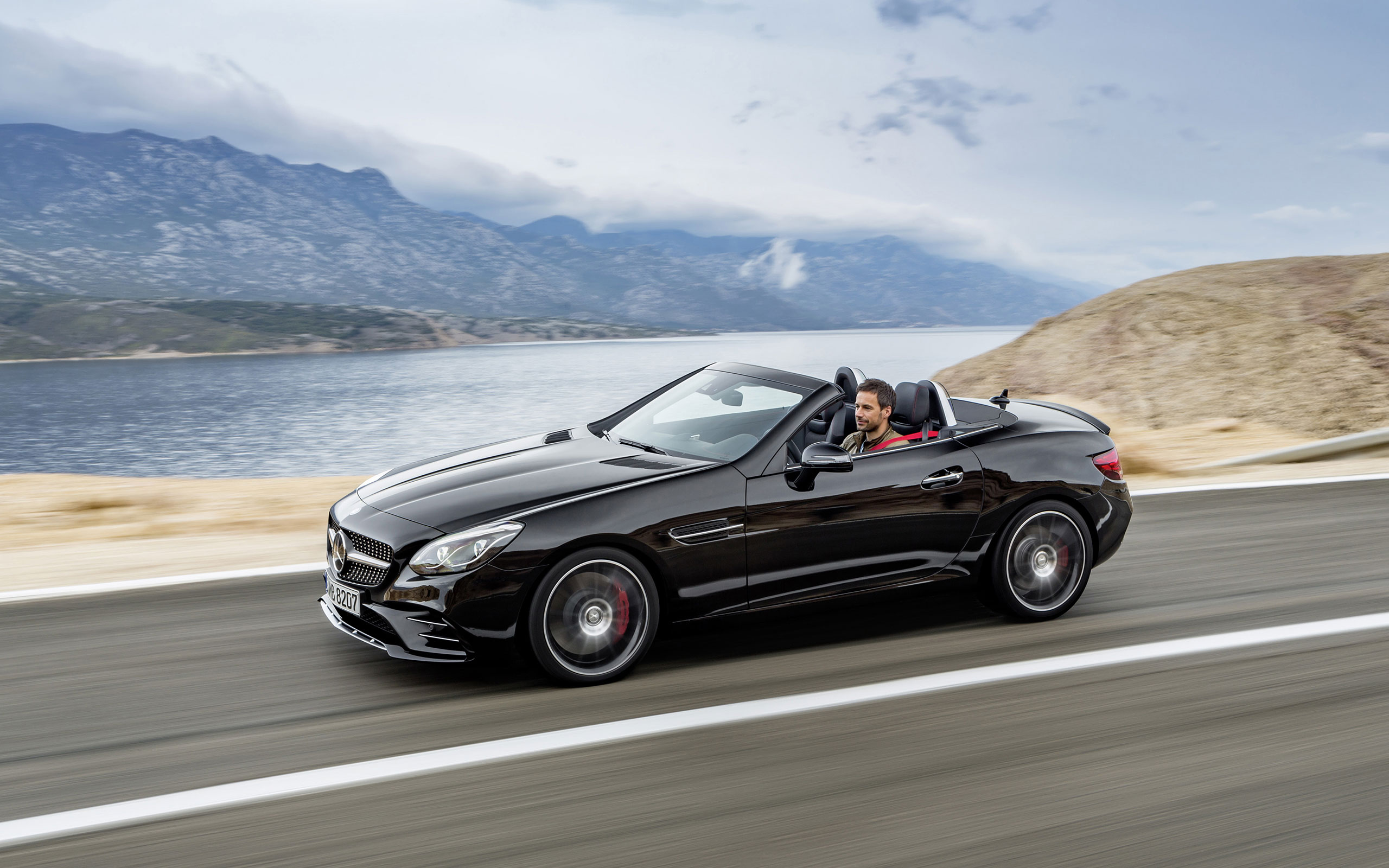 The New 2017 Slc Mercedes Benz The New 2017 Slc