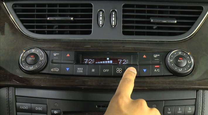 Climate Control_219_MY11_w4Zone.flv