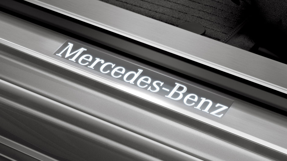 Mercedes-Benz 2014 CLS CLASS COUPE GALLERY 022 GOE D