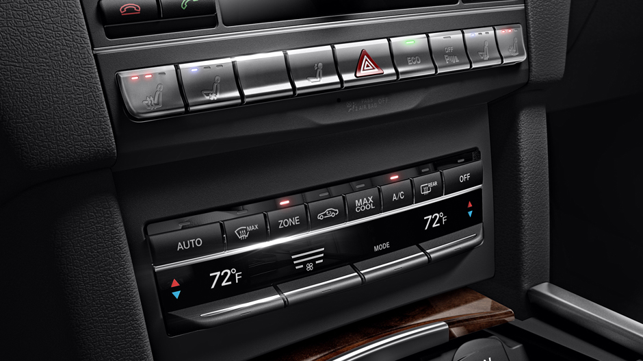 Mercedes-Benz 2014 E CLASS WAGON GALLERY 014 GOI D