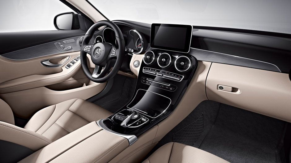 Mercedes-Benz 2015 C CLASS SEDAN GALLERY 019 GOI D