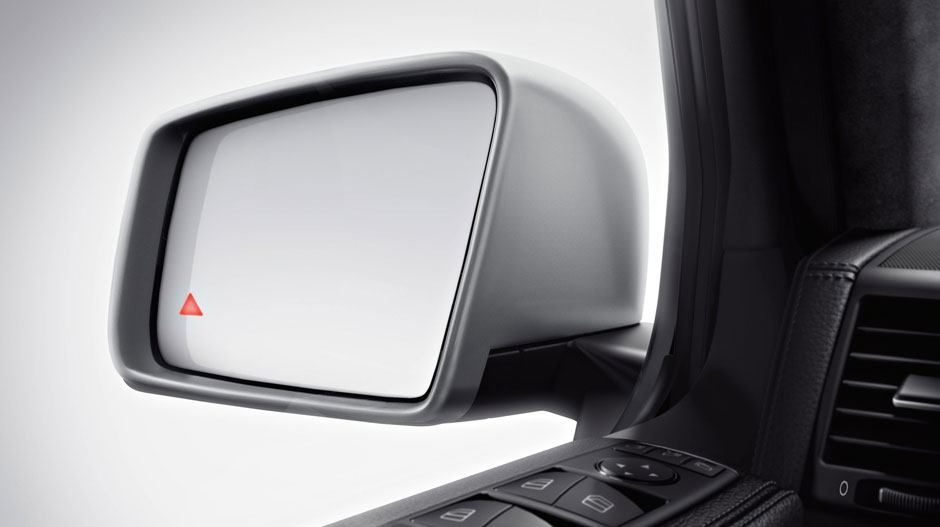 Mercedes-Benz 2015 G CLASS SUV GALLERY 017 GOI D