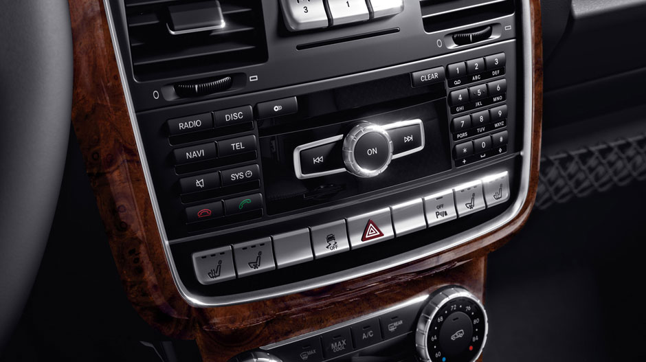 Mercedes-Benz 2015 G CLASS SUV GALLERY 018 GOI D