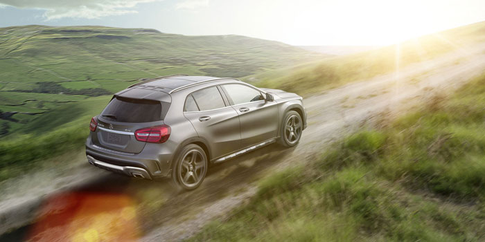 2015-GLA-CLASS-GLA250-081-CCF-D.jpg