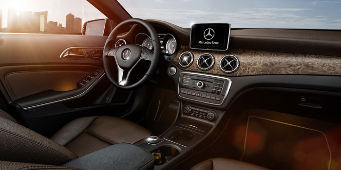 2016-GLA-CLASS-GLA250-087-CCF-D.jpg
