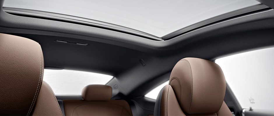 Mercedes-Benz 2016 C CPE GALLERY 001 J1 JFI D