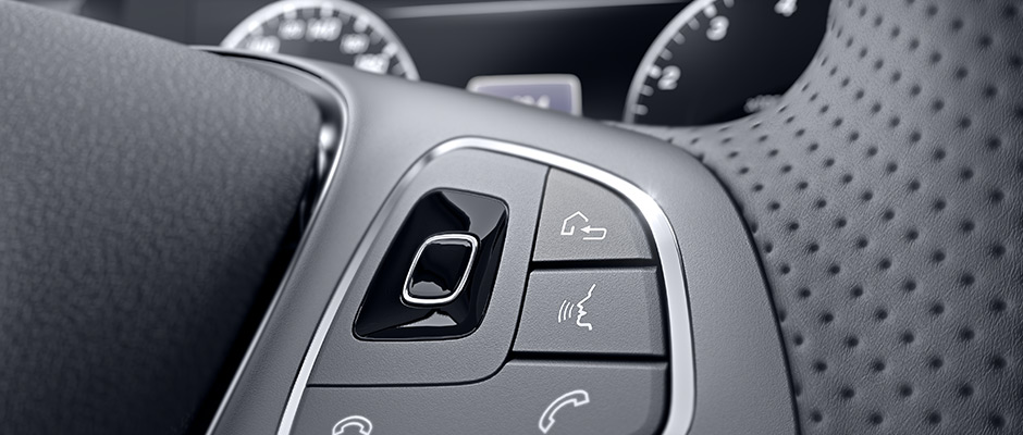 Mercedes-Benz 2016 E SDN GALLERY 003 G1 GFI D