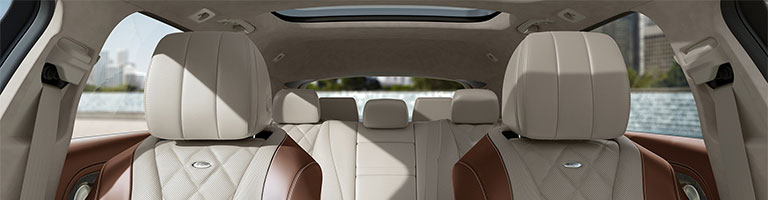 2017-E-CLASS-WAGON-CATEGORY-HERO-2-1-D.jpg