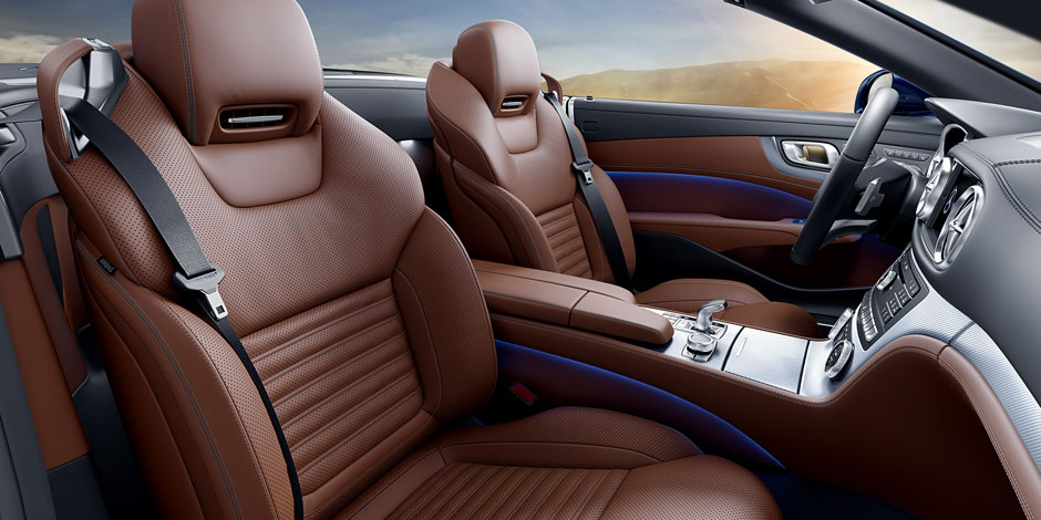 https://assets.mbusa.com/vcm/MB/DigitalAssets/Vehicles/ClassLanding/2017/SL/features/2017-SL-ROADSTER-CLASS-PAGE-002-CCF-D.jpg