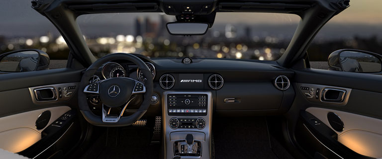 2017-SLC-COUPE-CH06-D.jpg