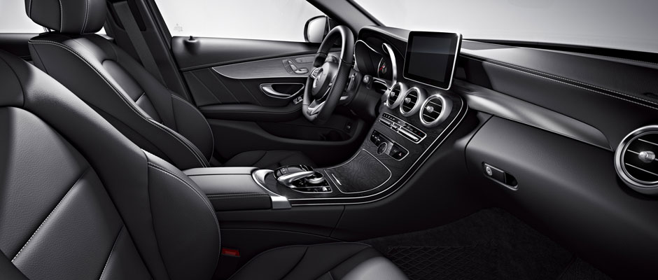 Mercedes-Benz 2018 C SEDAN GALLERY 013 SET K FI D
