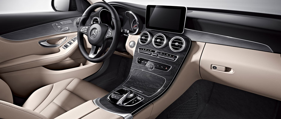 Mercedes-Benz 2018 C SEDAN GALLERY 016 SET N FI D