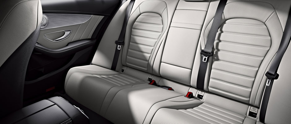 Mercedes-Benz 2018 C SEDAN GALLERY 020 SET N FI D