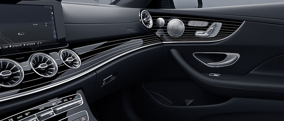 Mercedes-Benz 2018 E COUPE GALLERY 016 SET D FI D
