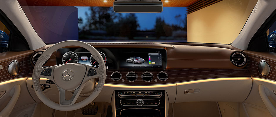 Mercedes-Benz 2018 E SEDAN GALLERY 006 SET J FI D