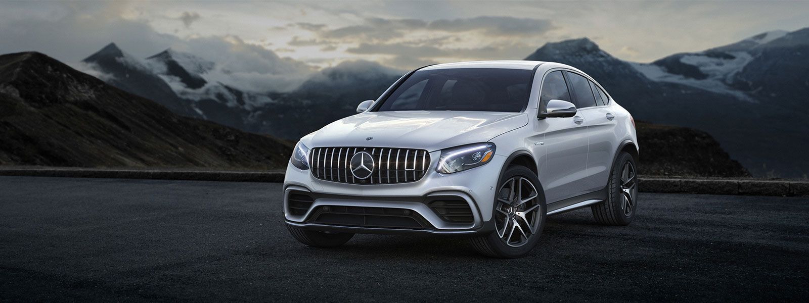 Mercedes Benz Home Of C E S Cls Cl Slk Sl R Glk M Gl G 2018 Glc Amg Coupe Cl Hero Ch1 D