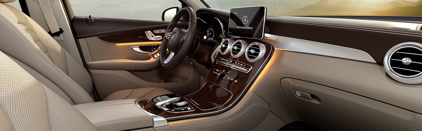 Glc Midsize Suv Mercedes Benz 2018 Glc Suv Category Hero 3 1 D