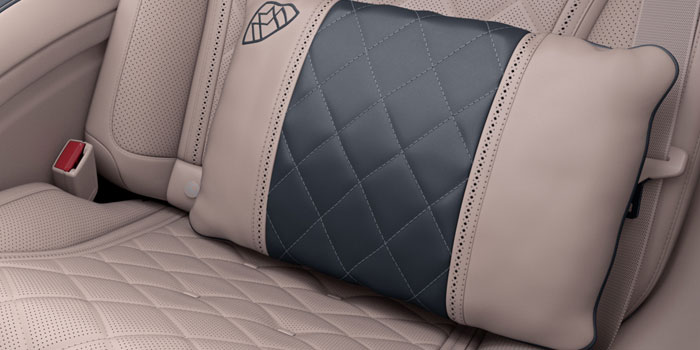 2018-S-CLASS-MAYBACH-090-CCF-D.jpg