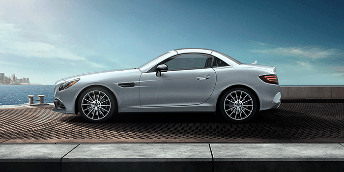 2018-SLC-ROADSTER-CLASS-009-CCF-D.gif