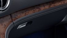 2017-SL-ROADSTER-MODEL-PAGE-022-MCF.jpg