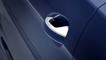 2017-SL-ROADSTER-MODEL-PAGE-062-MCF.jpg